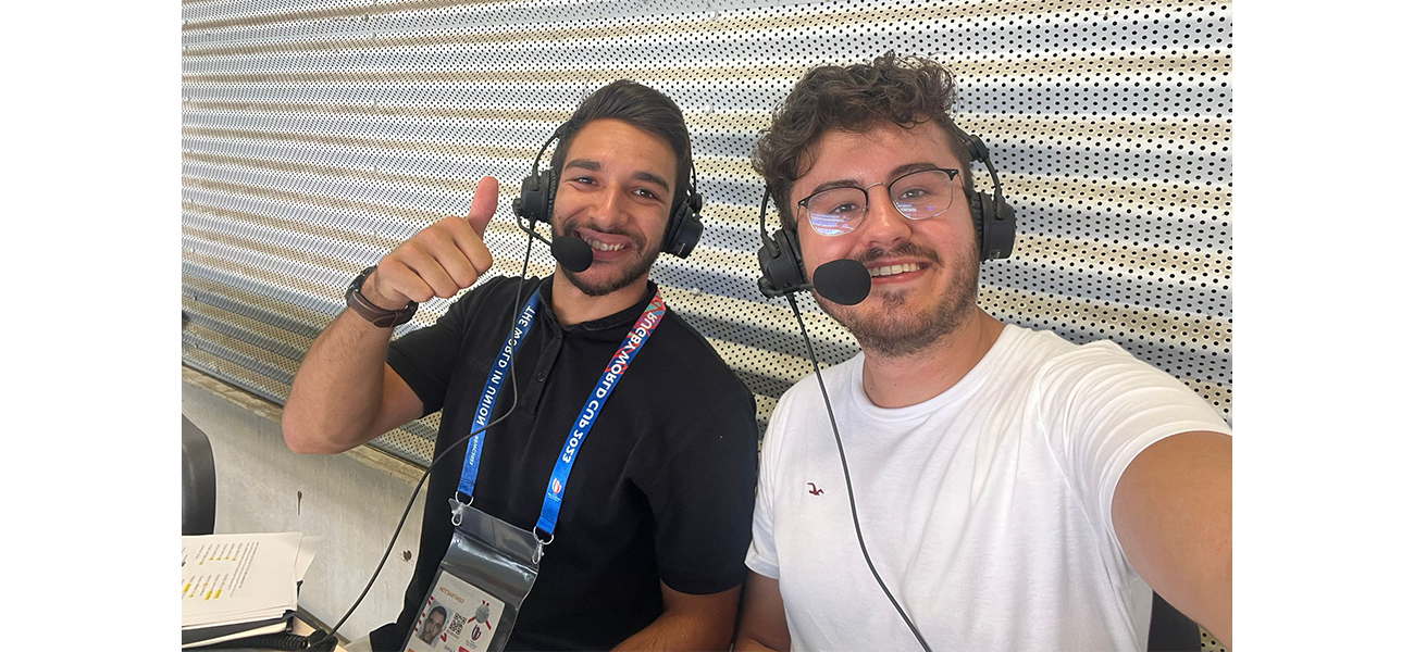 Bryan et Nathan en journaliste et commentateur sportif